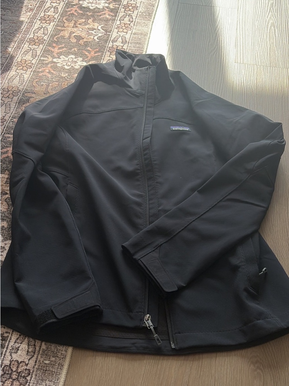 Patagonia Women’s Black Windbreaker Jacket